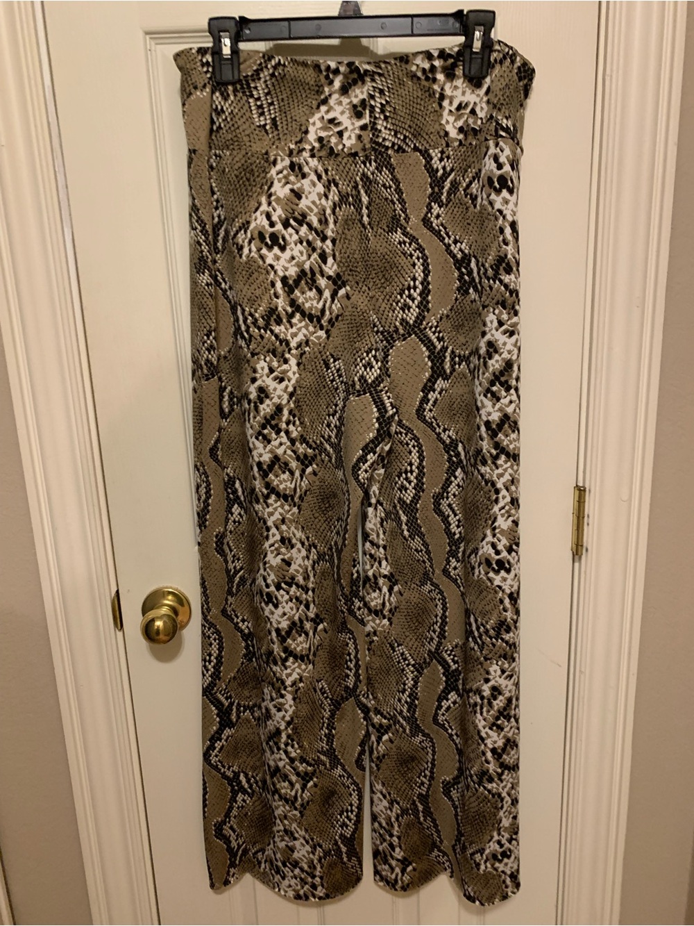 Camille & Co Wide Leg Snakeskin Design Polyester Pants